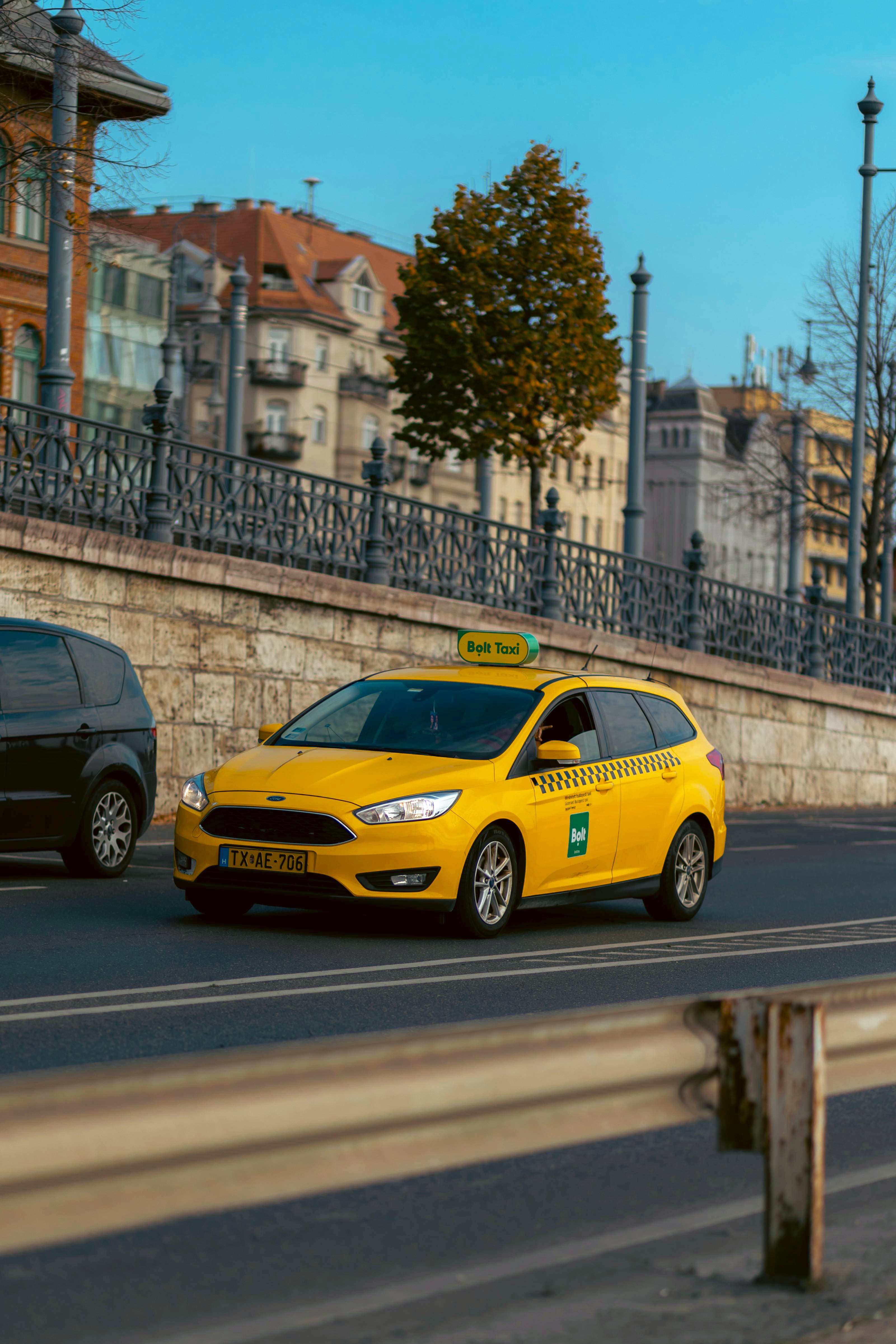 Bolt taxi a városban – TaxiFlotta flotta
